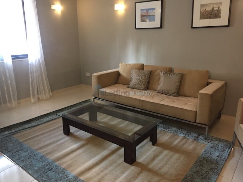 3 Bedroom Duplex Maisonette in Bahar ic-Caghaq