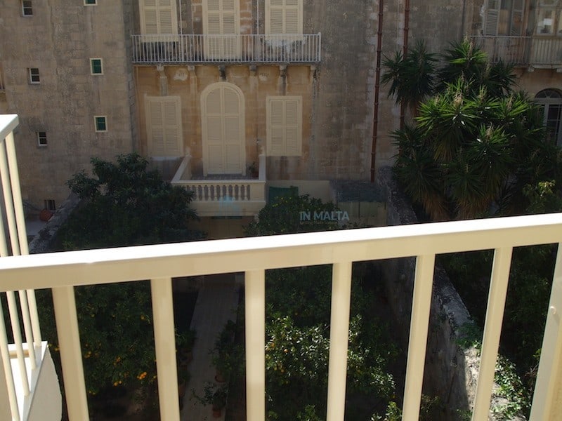 2 Bedroom Apartment For Rent in Sliema Malta