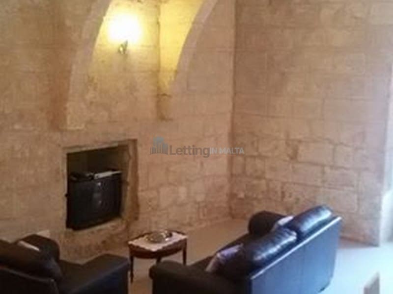 3 Bedroom House of Character For Rent in Zebbug Malta