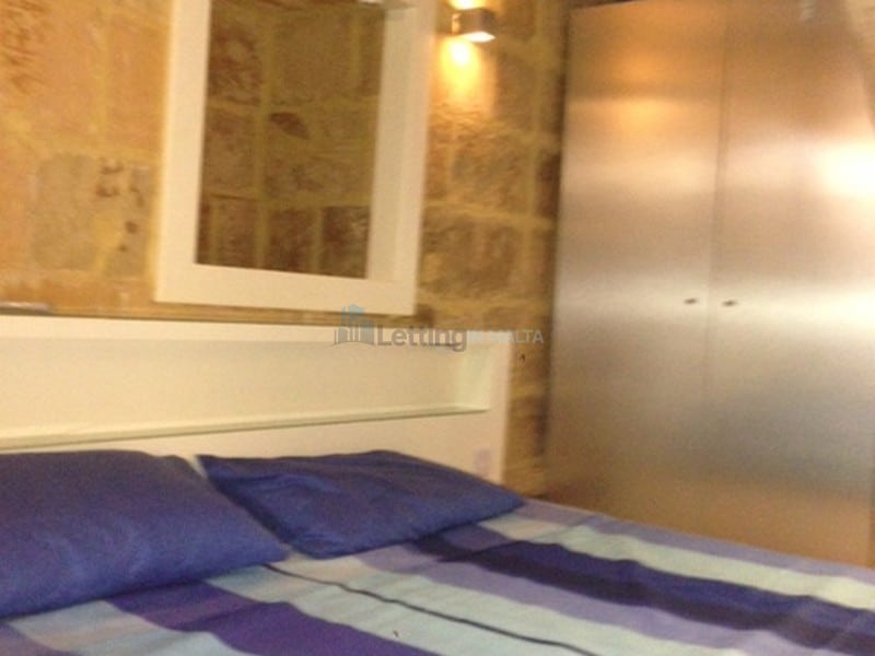 1 Bedroom Townhouse For Rent Valletta Malta