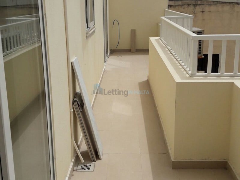 3 Bedroom Apartment For rent in St Paul's Bay Malta