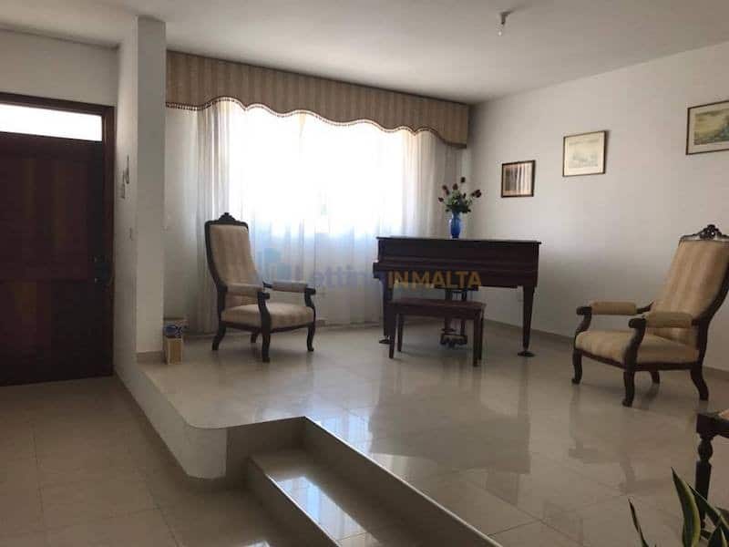 Rent Maisonette with Garden Attard