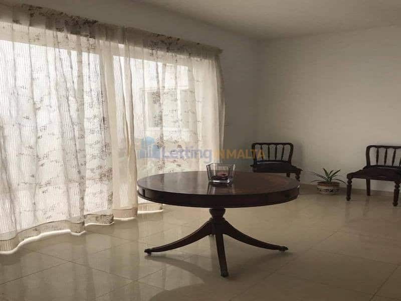 Rent Maisonette with Garden Attard