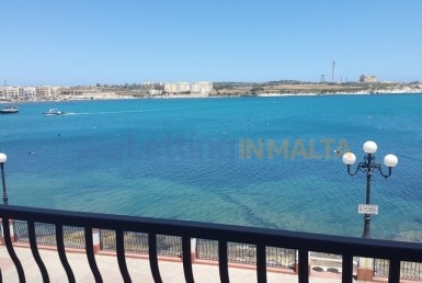 Rent Seafront Townhouse Malta