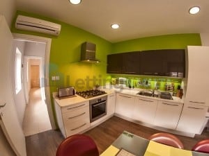 Rent Town House in Malta