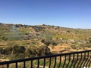 2 Bedroom Apartment For Rent in Xemxija Malta