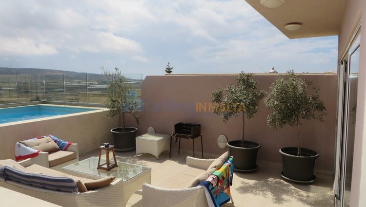 Rent Large House Garden Pool Malta