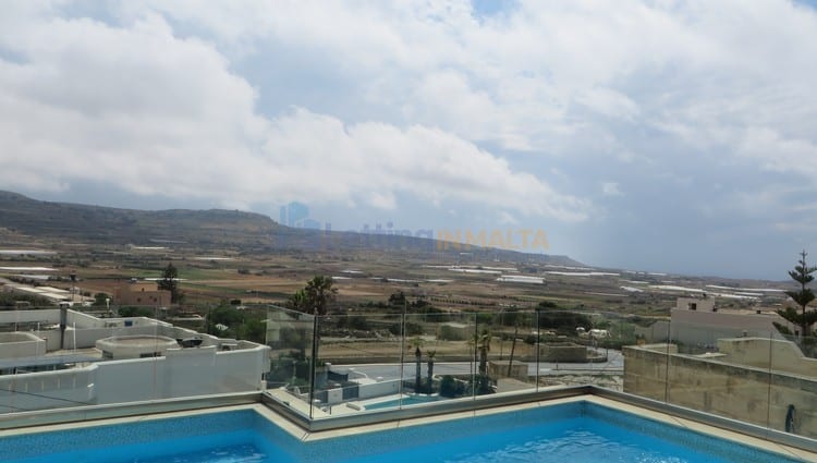 Rent Large House Pool Malta