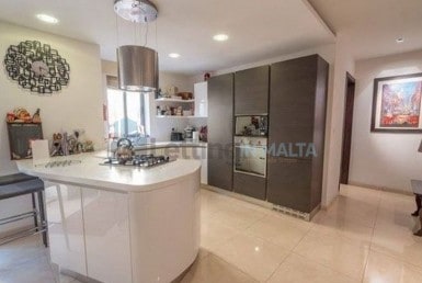 2 Bedroom Luxurious Apartment For Rent in Madliena Malta with Outdoor Area