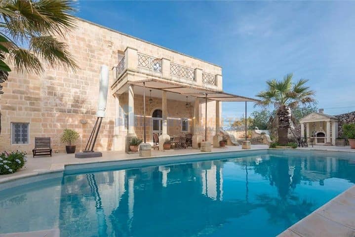 Rent Detached Villa Malta