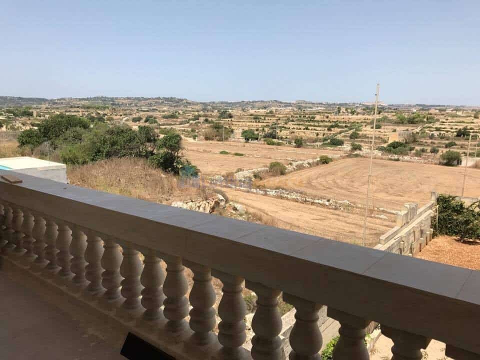 Maisonette to Let in Malta