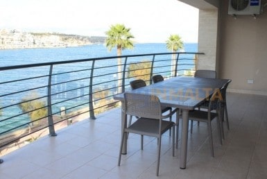 Seafront Apartment Malta Xemxija