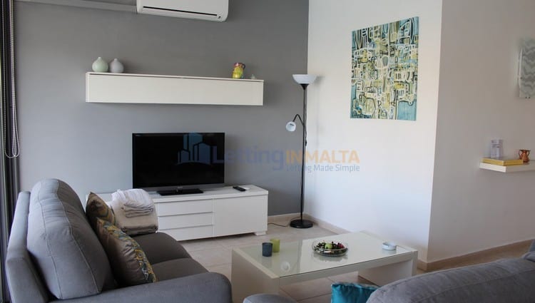 Seafront Apartment Malta Xemxija