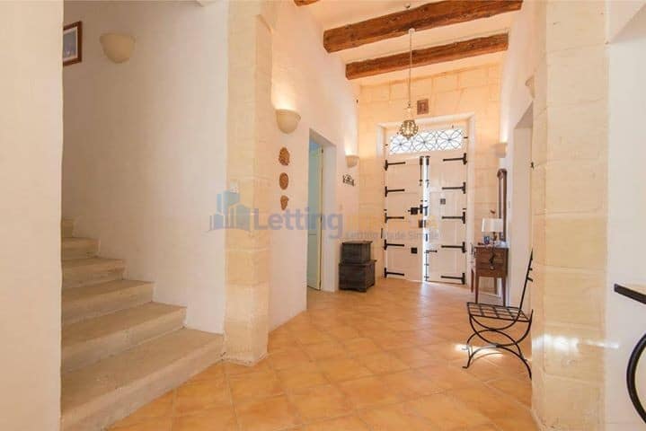 Rent Detached Villa Malta