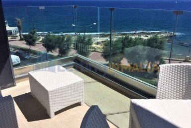 Designer Seafront Apartment Sliema