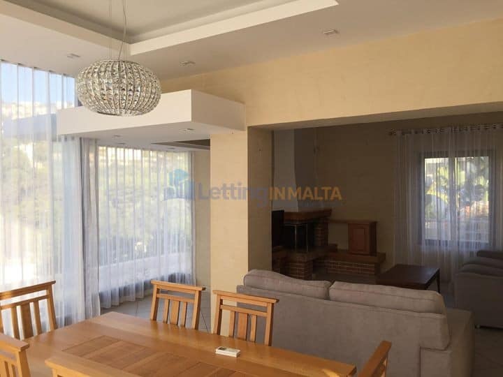 Rent Villa Pool Malta Mellieha