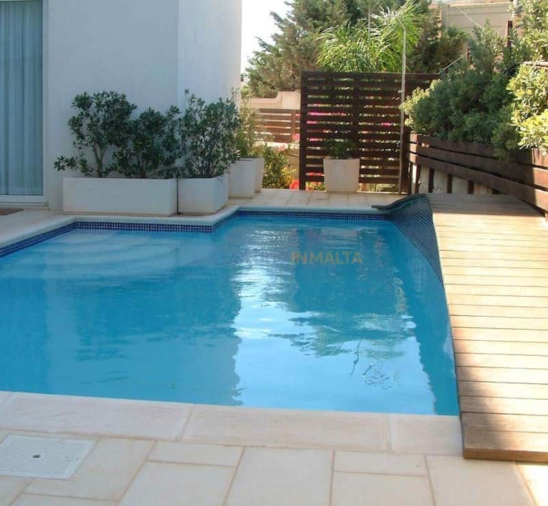 Rent Luxury Villa Malta