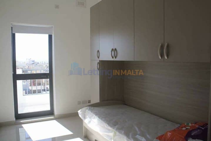 Rent Penthouse Gharghur Malta