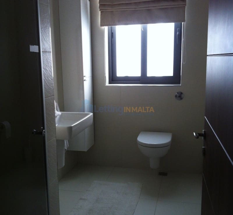 Rent Malta Apartment Marsascala