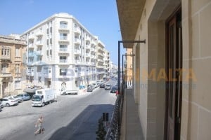 Rent Malta Sliema Apartment