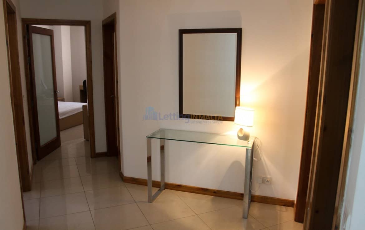 Rent Malta Sliema Apartment