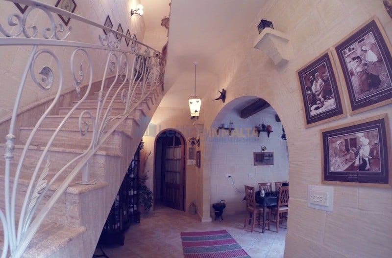 House Of Character Malta Qormi