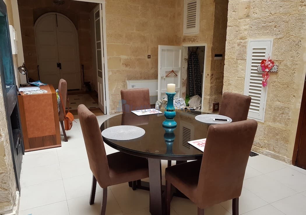 Malta Property Naxxar House