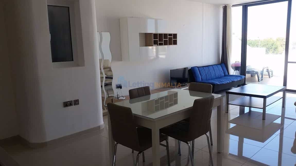 Rent Penthouse Msida Malta