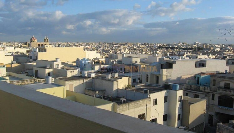 Rent Penthouse In Malta Birkirkara 3 Bedroom