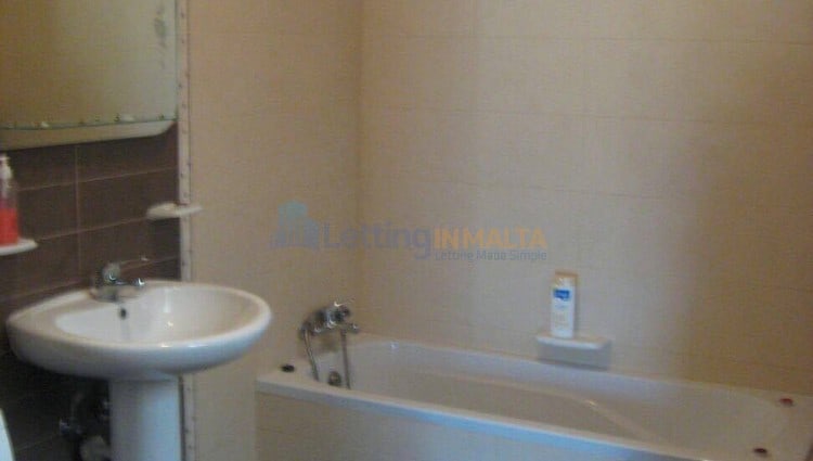 Rent Penthouse In Malta Birkirkara 3 Bedroom