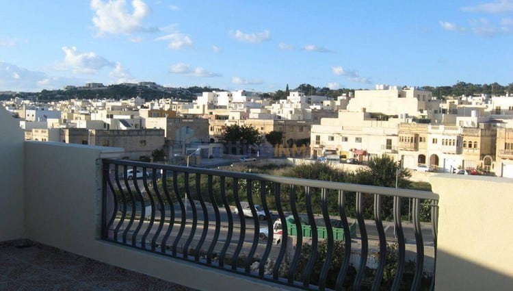 Rent Penthouse In Malta Birkirkara 3 Bedroom