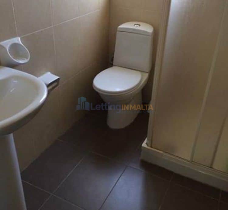 Rent Gzira Apartment Malta