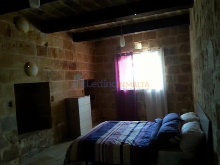 Rent Farmhouse Zejtun