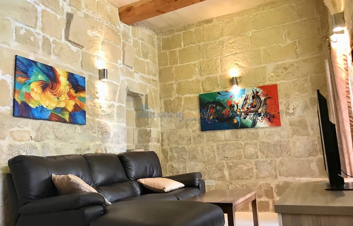 Rent Malta Naxxar House of Character