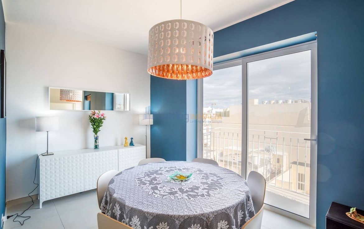 Rent Gzira 3 Bedroom Apartment