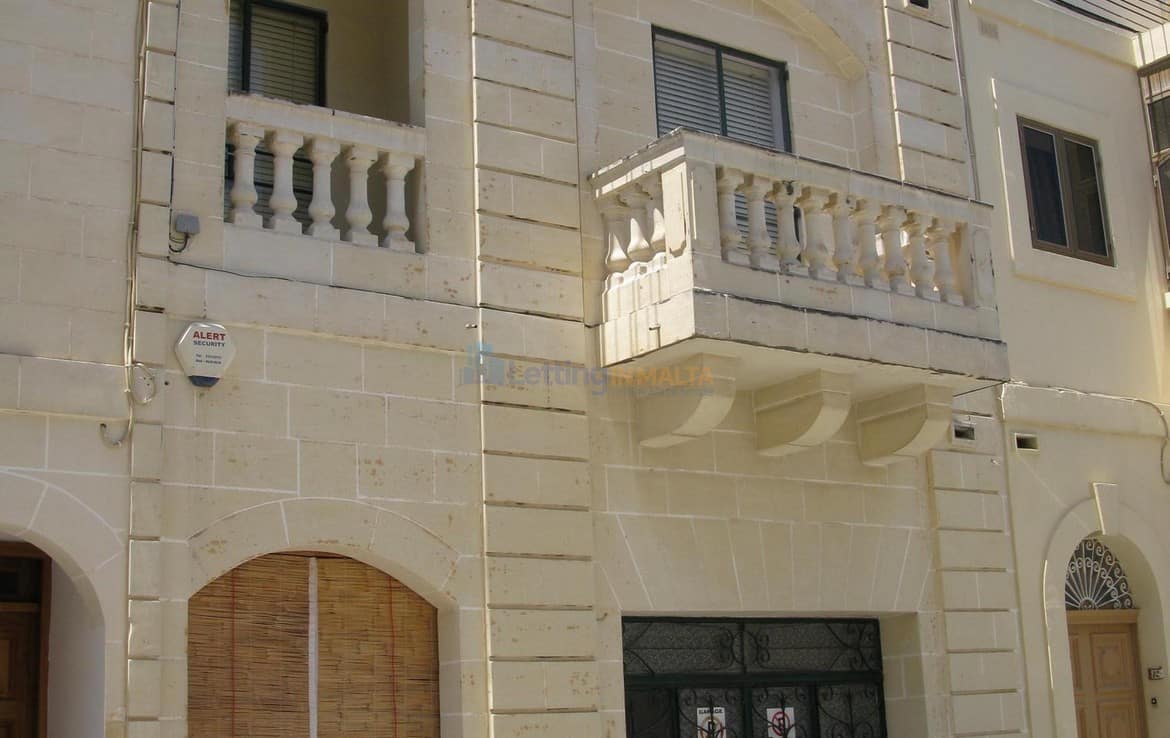 Rent Townhouse Malta