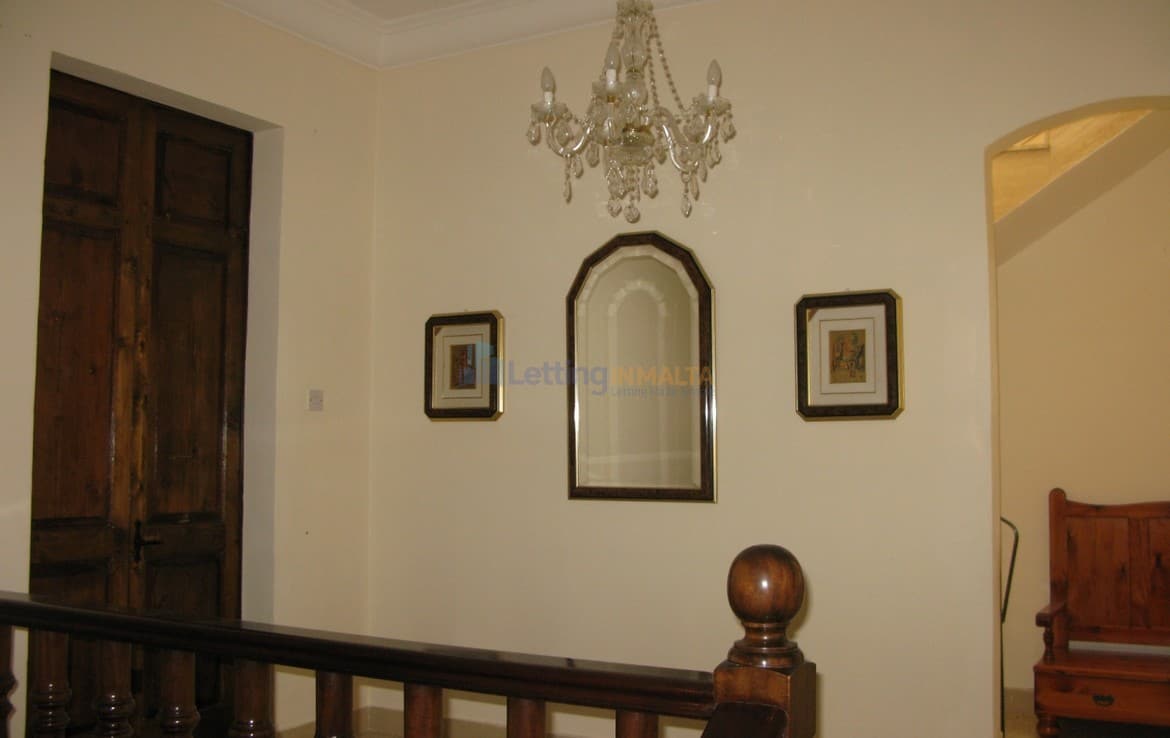 Rent Townhouse Malta