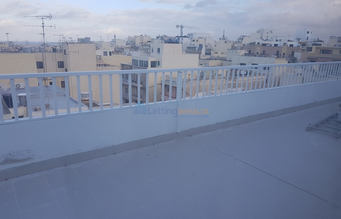 Malta Property Rent Penthouse