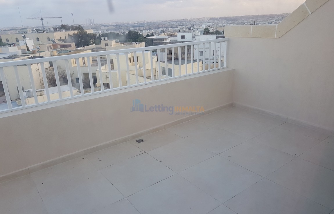 San Gwann Penthouse To Let Malta