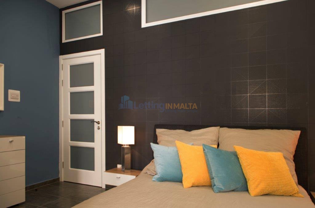 Rent Spinola Bay Flat Malta