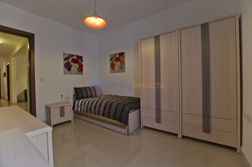 Rent Flat Malta Bugibba