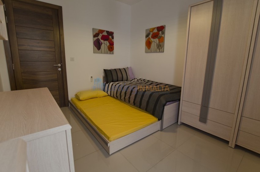 Rent Flat Malta Bugibba