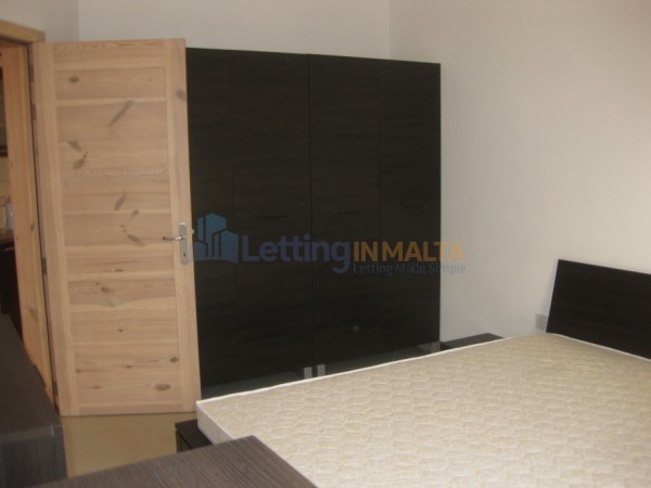 Gzira Flat Rent Malta