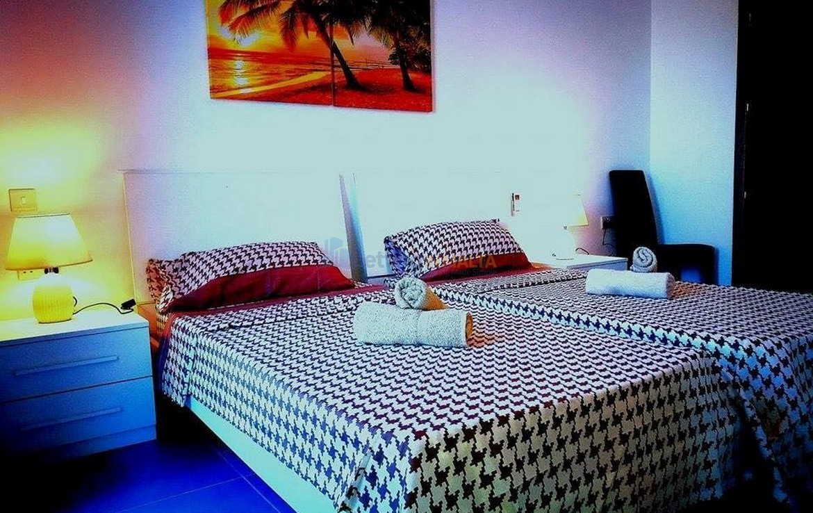 Rent Two Bedroom Penthouse Qawra