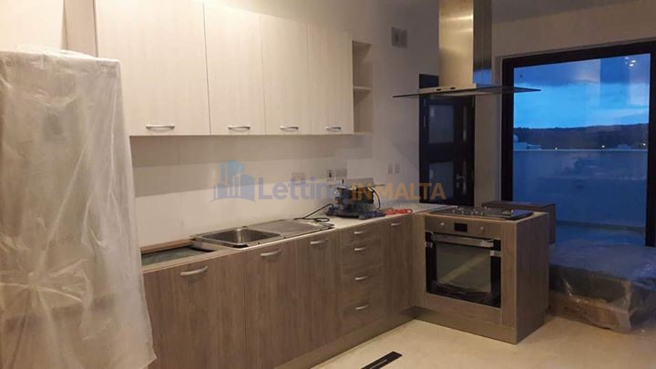 Rent Penthouse Malta Rabat