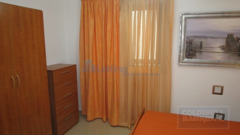 Rent Gzira Seafront 3 bedroom Apartment