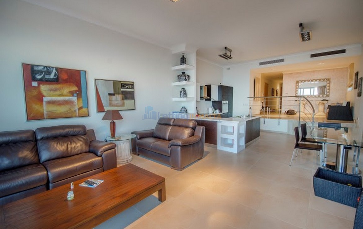 Rent Seafront Apartment Qui-si-sana Sliema