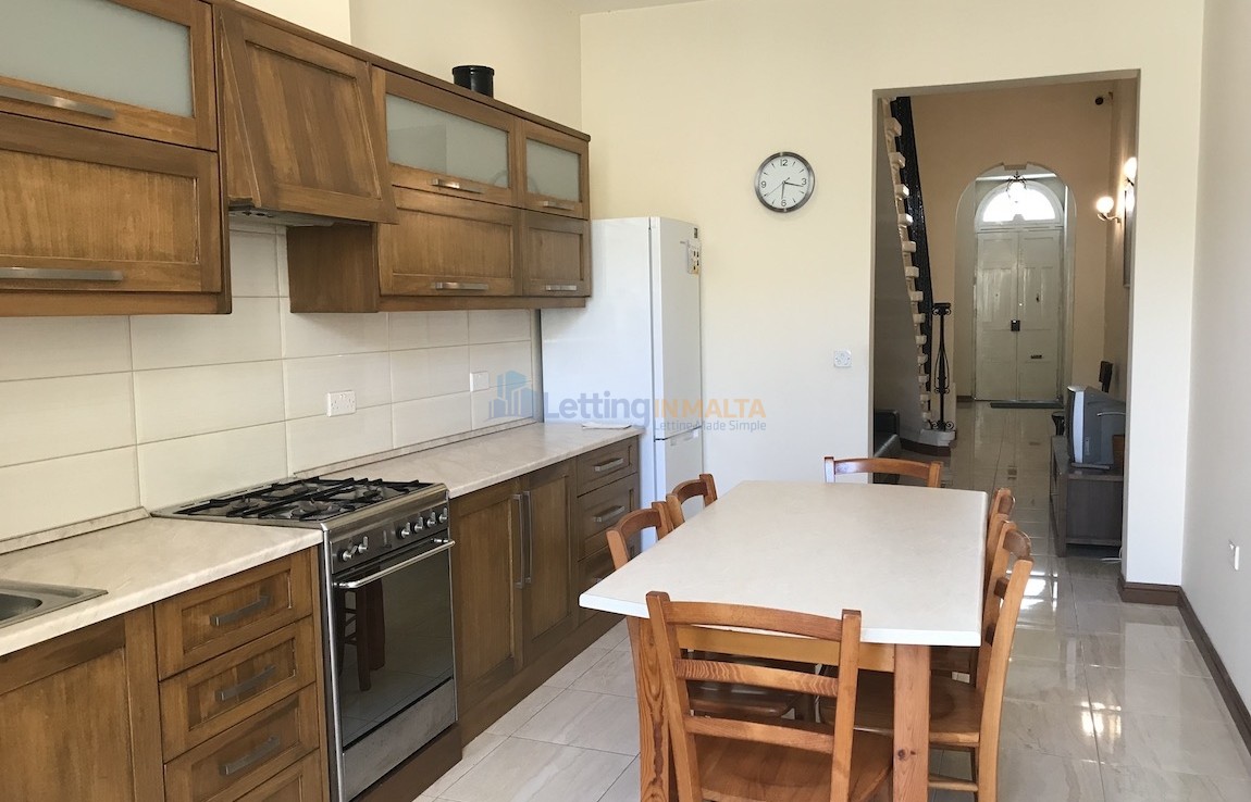 Townhouse Let Malta Birkirkara