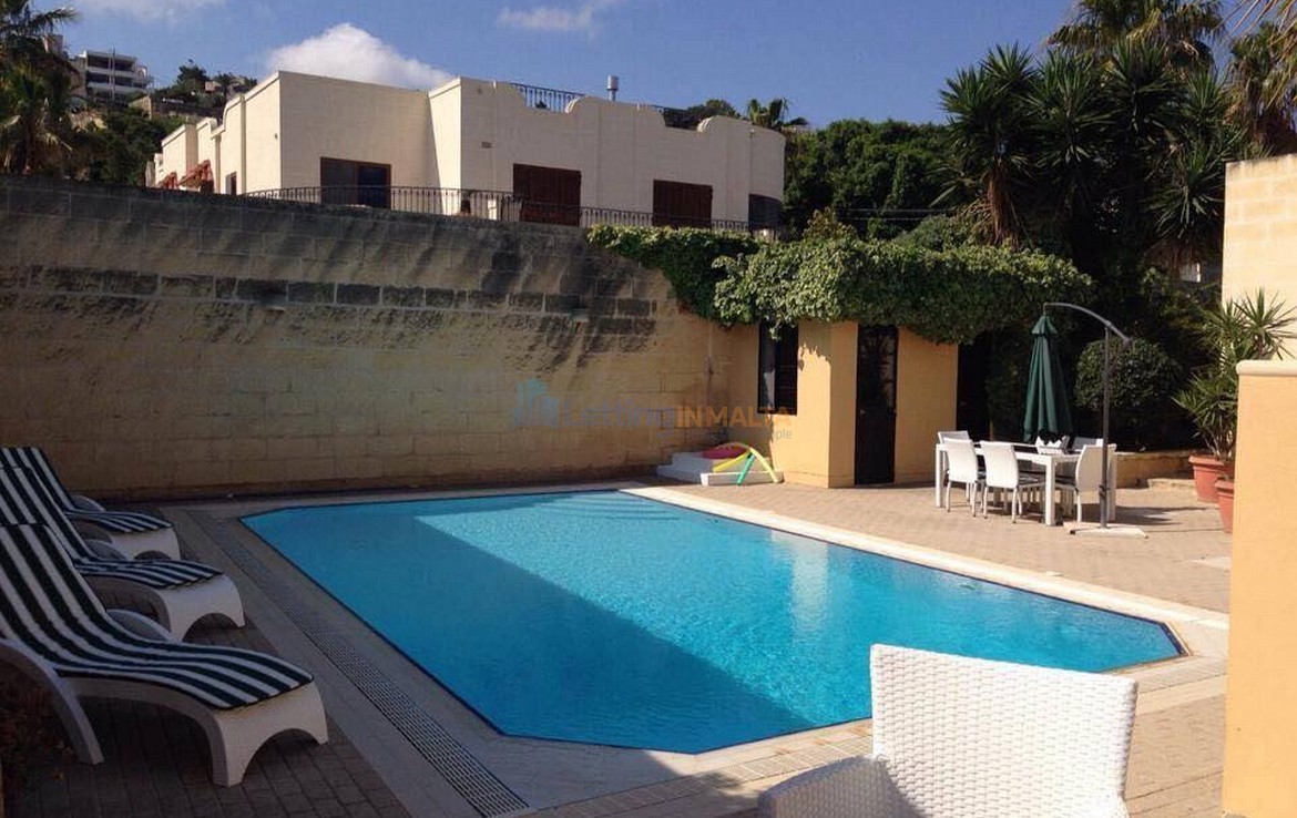 Rent a Villa in Malta