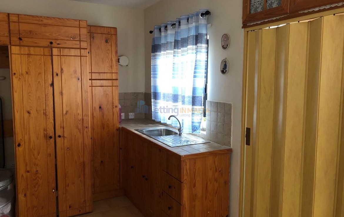 Maisonette Pembroke To Let